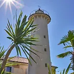 Lovely Flat Next To The Beach-beahost Апартаменти *