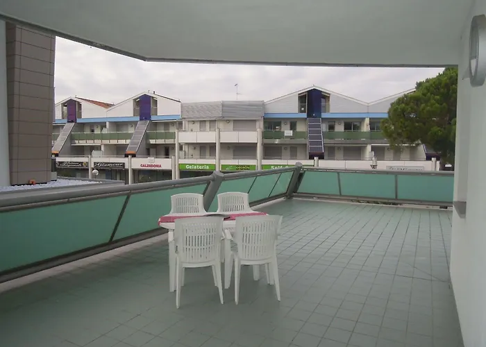 Lovely Flat Next To The Beach-beahost Апартаменти